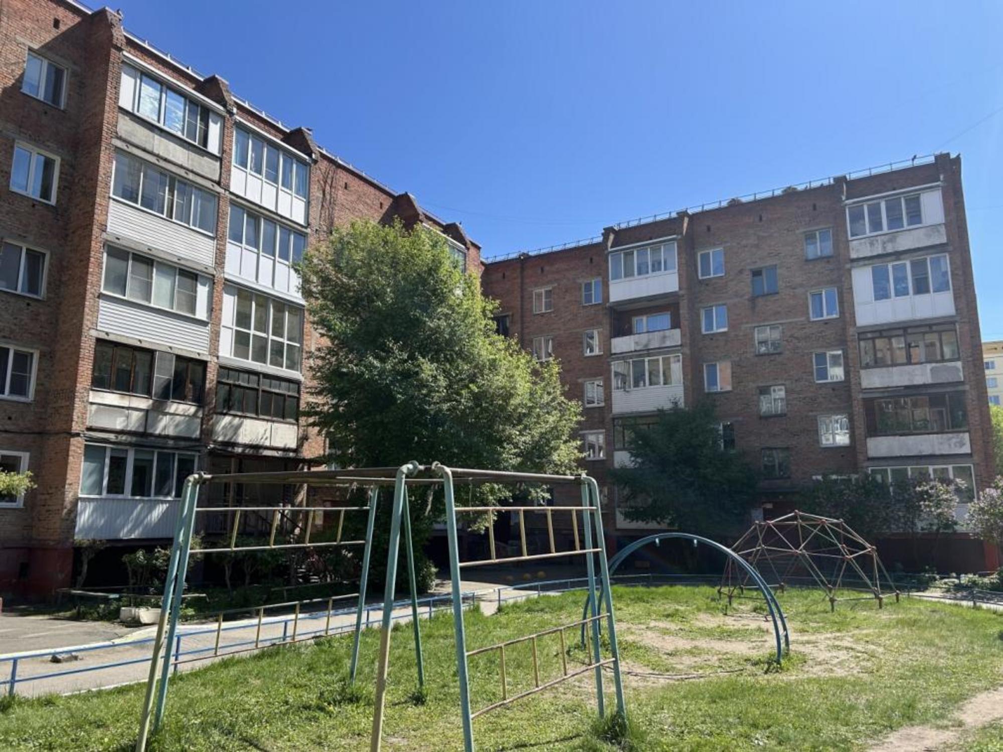 Купить квартиру за 5 800 000 рублей на Челюскинцев, 100