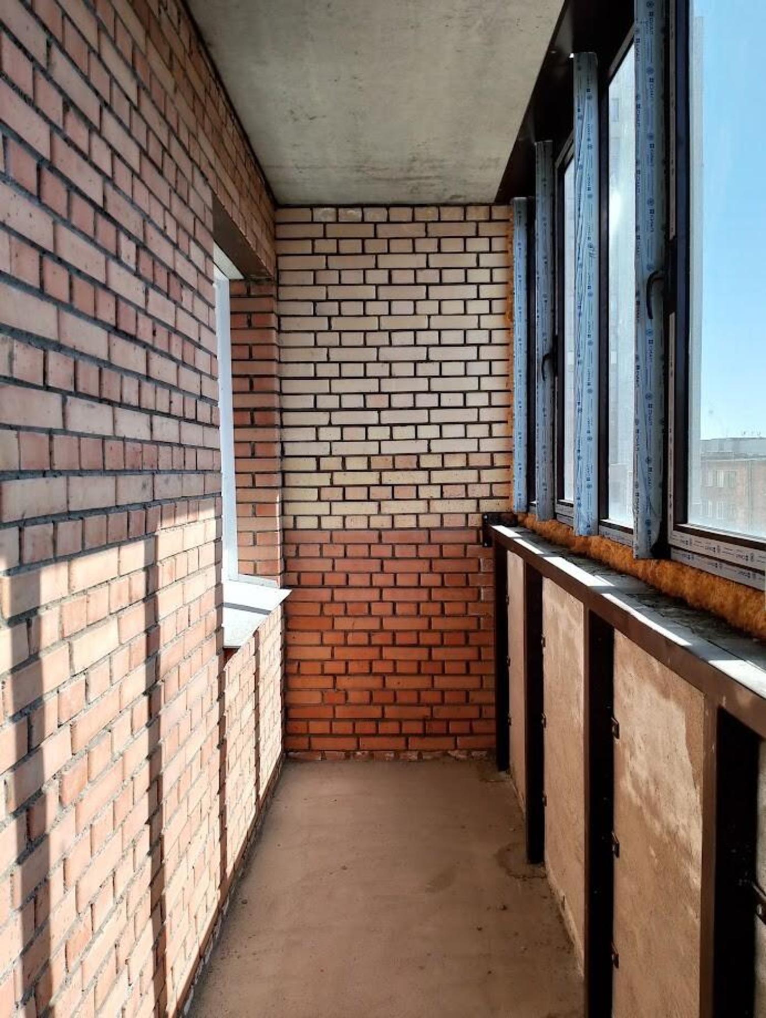 Купить квартиру за 6 848 000 рублей на Гусарова, 48