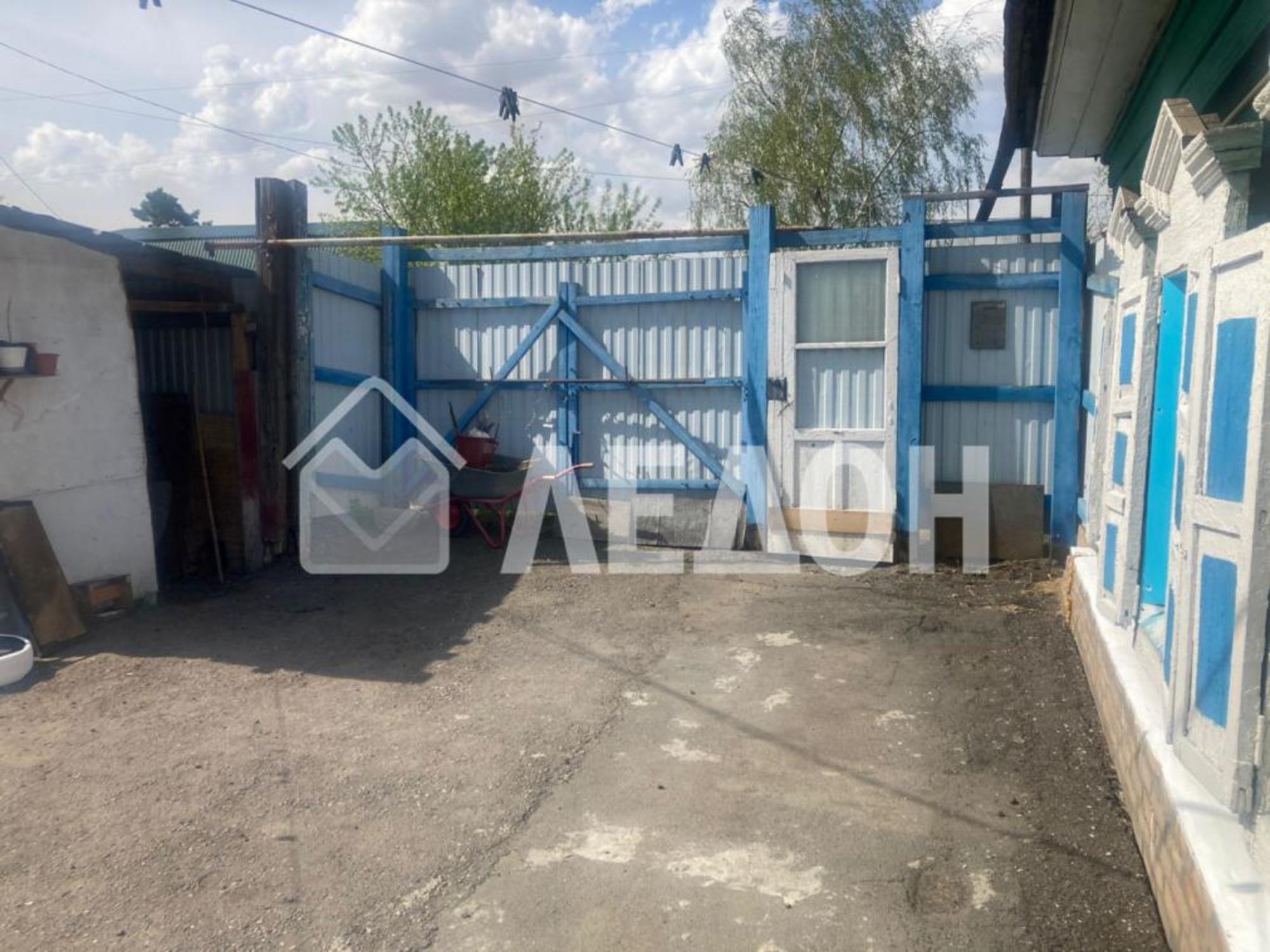 Купить дачу, дом, коттедж за 2 450 000 рублей на Тельмана, 33
