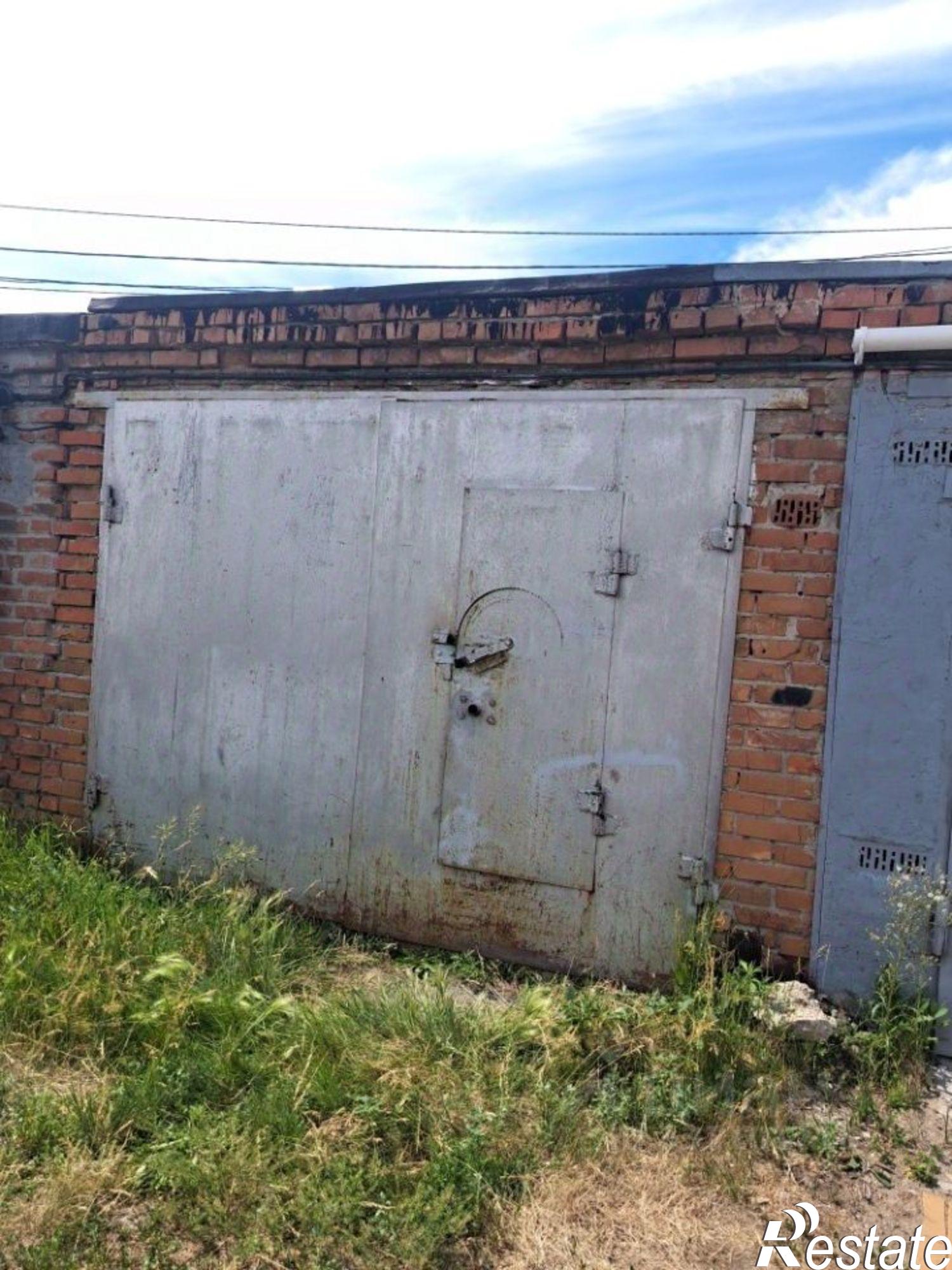 Купить гараж, место в паркинге за 700 000 рублей на ул Мостоотряд, 62