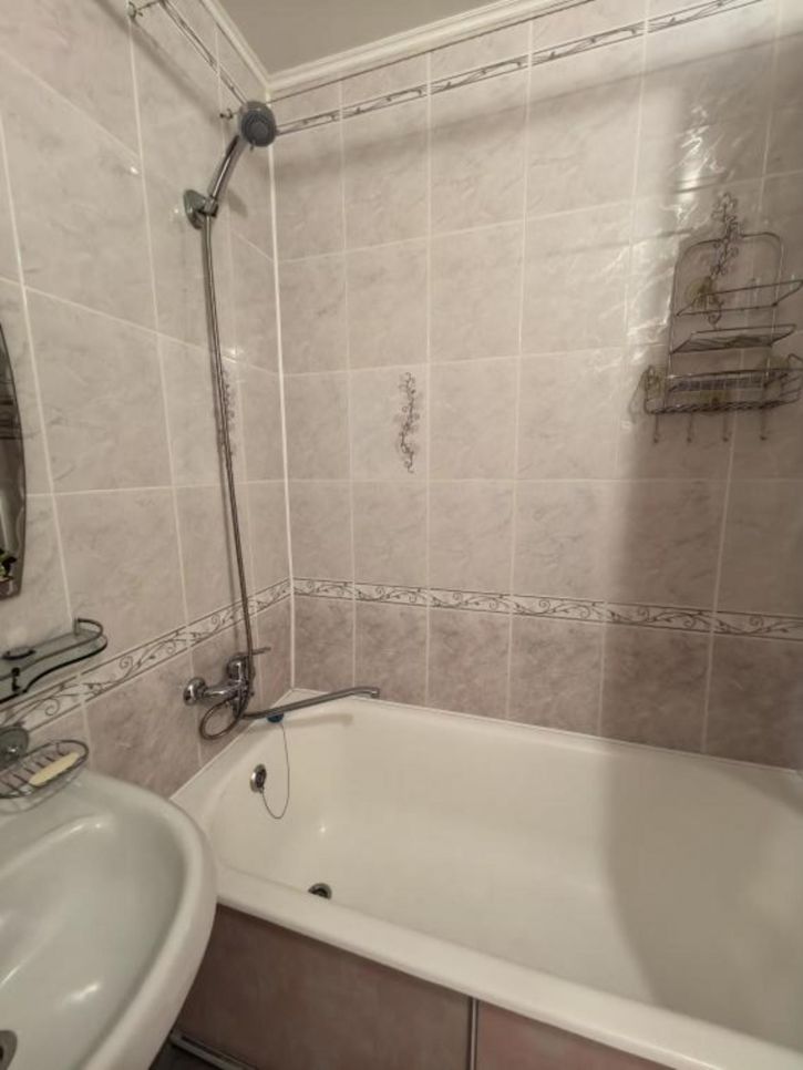 3-комн квартира Энтузиастов, 61Б