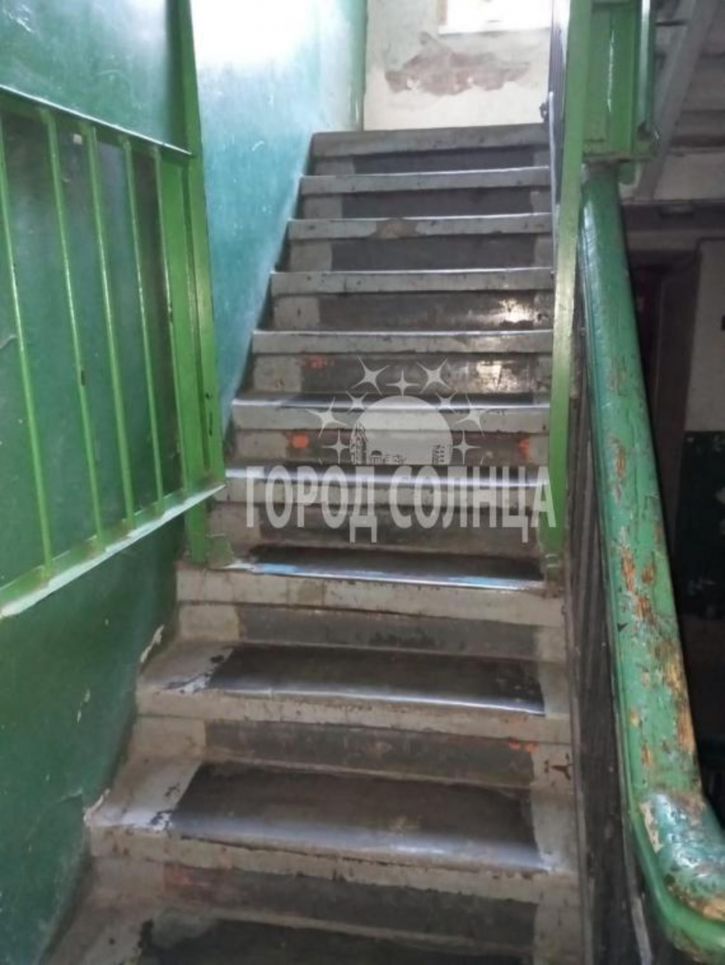Комната Долгирева, 15