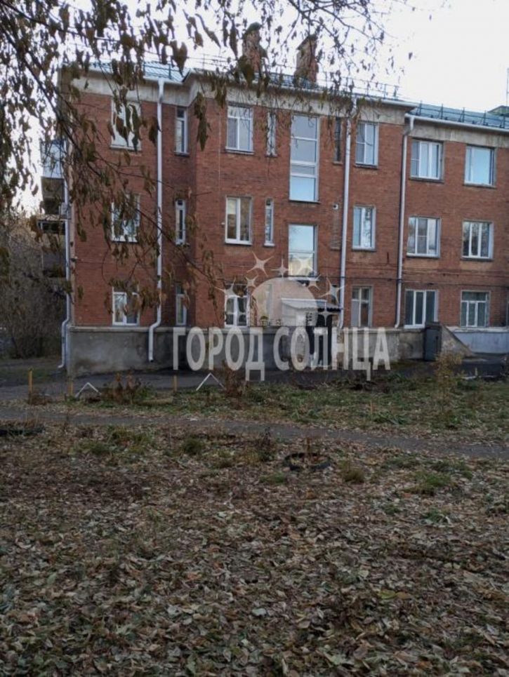 Комната Долгирева, 15