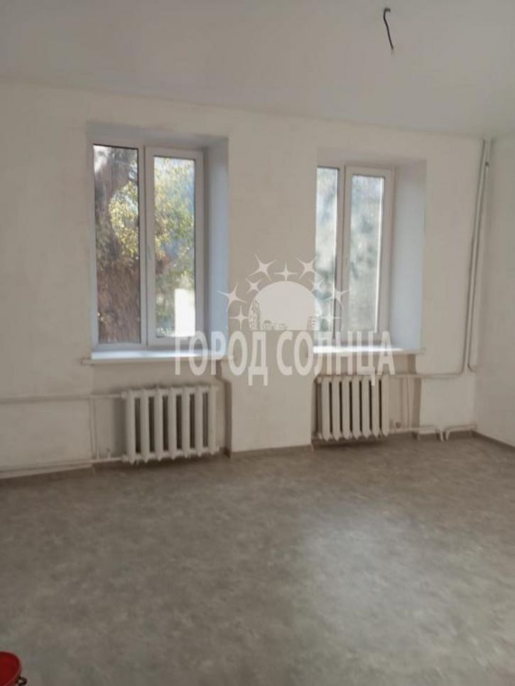Комната Долгирева, 15