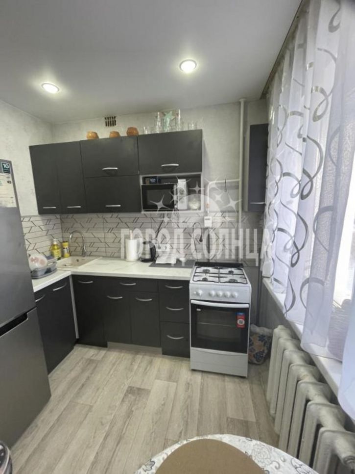 3-комн квартира Круговая, 8 А