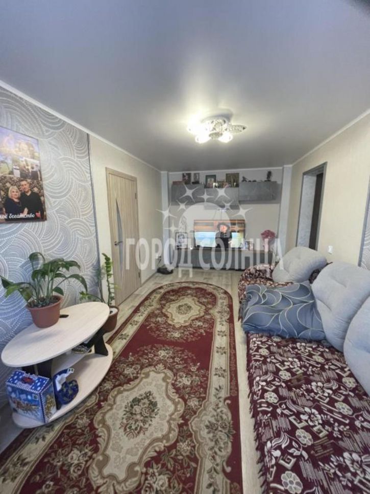 3-комн квартира Круговая, 8 А