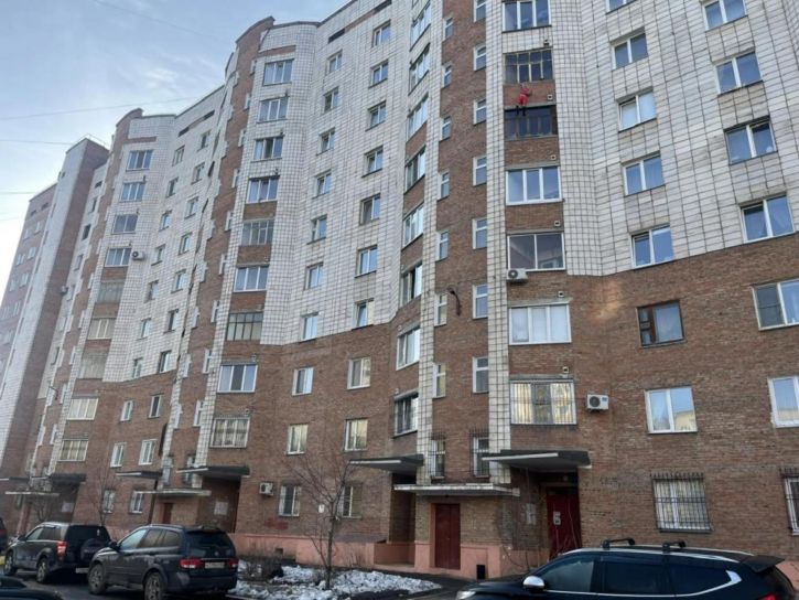 2-комн квартира 10 лет Октября, 147