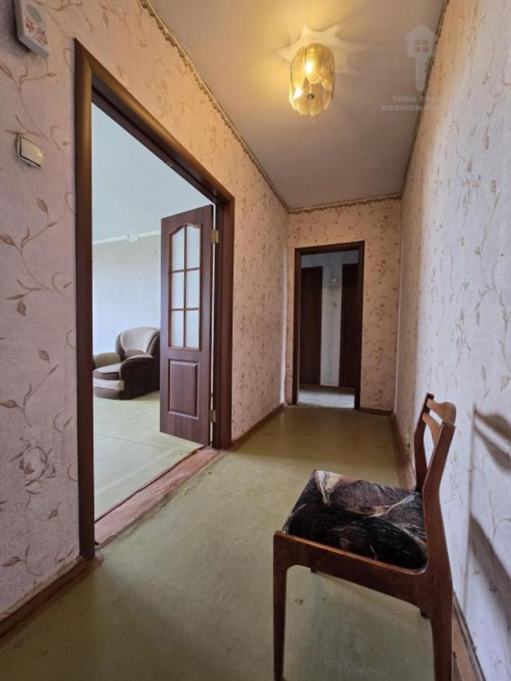 3-комн квартира Взлетная, 7а