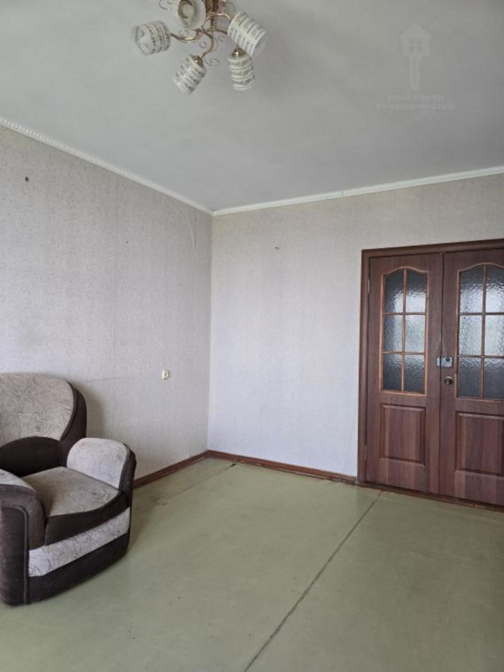 3-комн квартира Взлетная, 7а