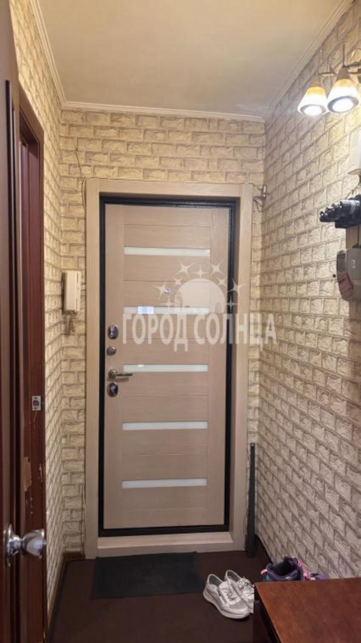 3-комн квартира Василия Товстухо, 2
