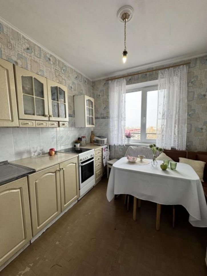 4-комн квартира 3-я Молодёжная улица, 47