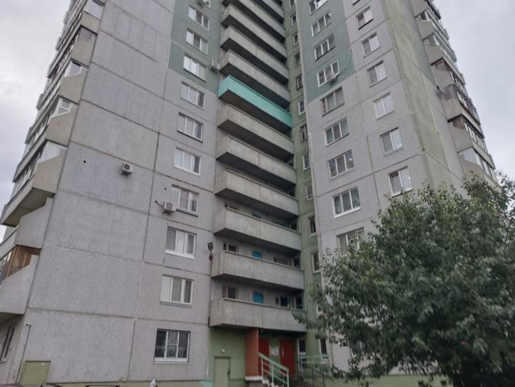 4-комн квартира Пригородная, 19