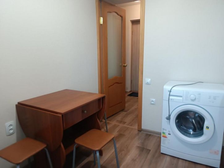 1-комн квартира Кирова, 4