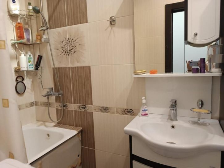 2-комн квартира Орджоникидзе, 279