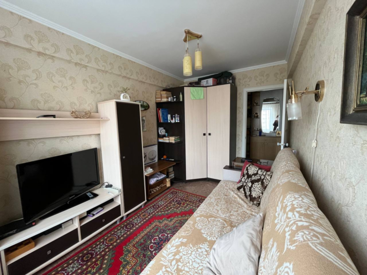 3-комн квартира Бархатовой, 11