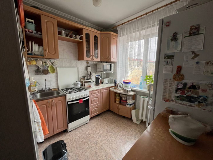 3-комн квартира Бархатовой, 11