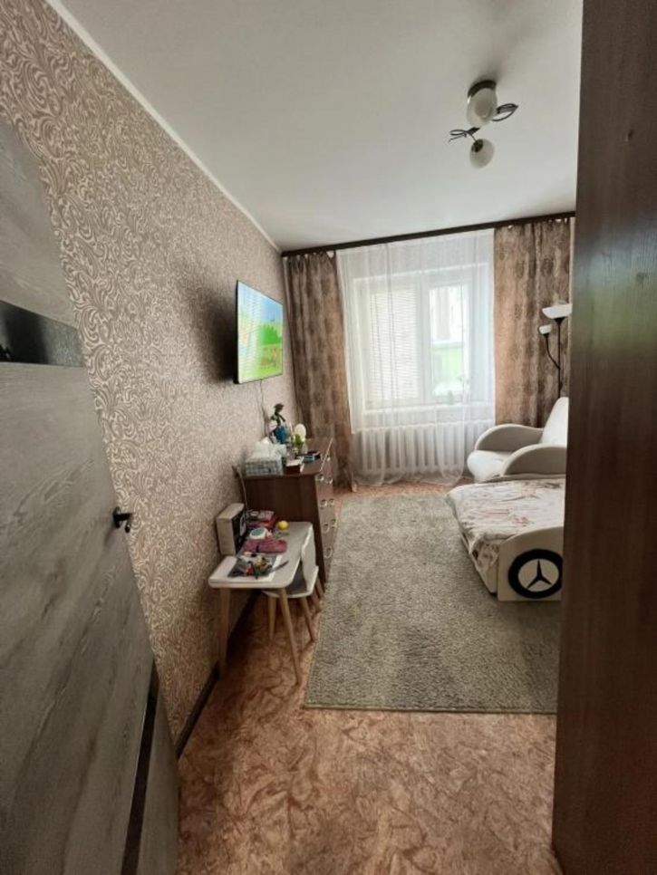 2-комн квартира 28-я Северная, 22А
