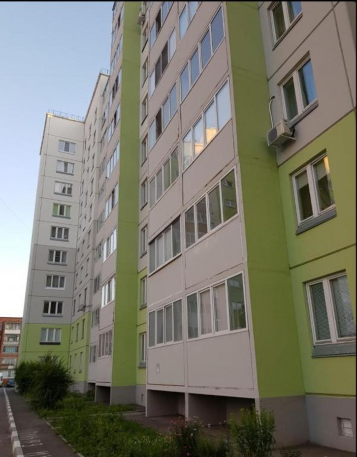 2-комн квартира 28-я Северная, 22А