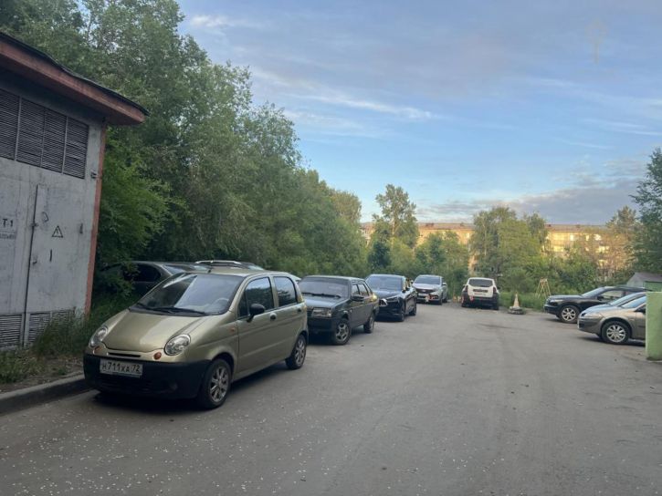 3-комн квартира Лукашевича, 15