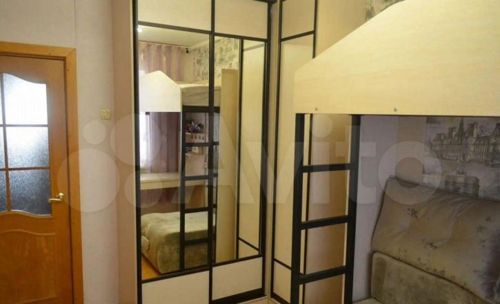 3-комн квартира Комарова проспект, 5