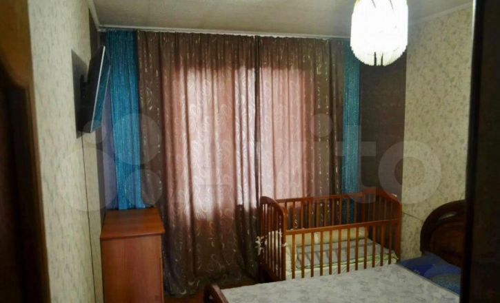 3-комн квартира Комарова проспект, 5