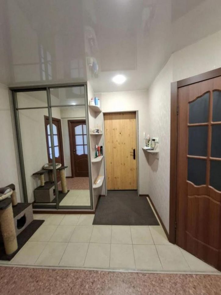 3-комн квартира 4-я Любинская, 42