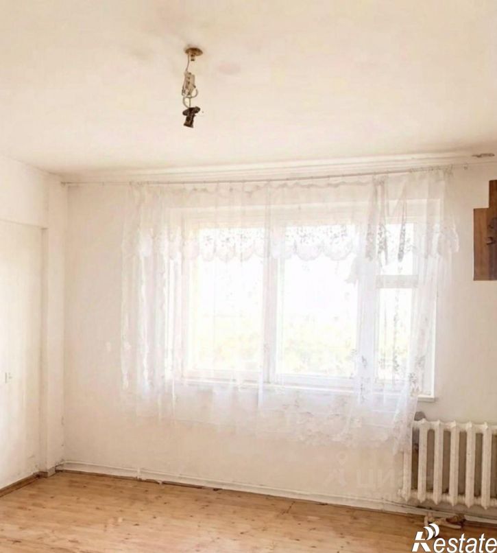 3-комн квартира ул Дианова, 12/1,  д. 12/1