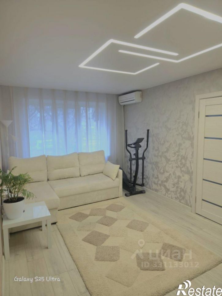 3-комн квартира ул Заозерная, 3,  д. 3