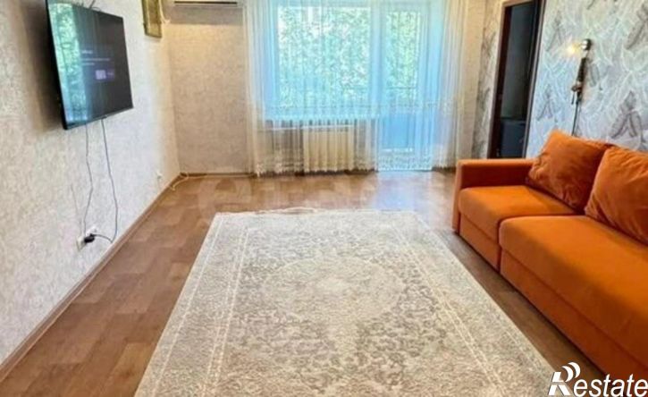 3-комн квартира ул Серова, 26,  д. 26