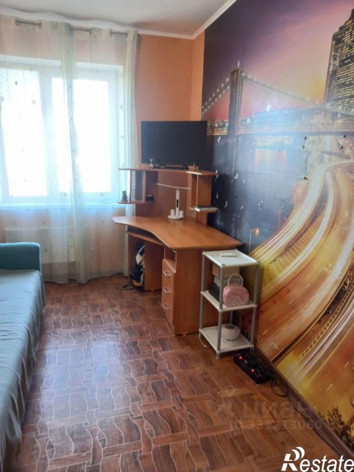 2-комн квартира ул Шакурова, 8/3,  д. 8/3