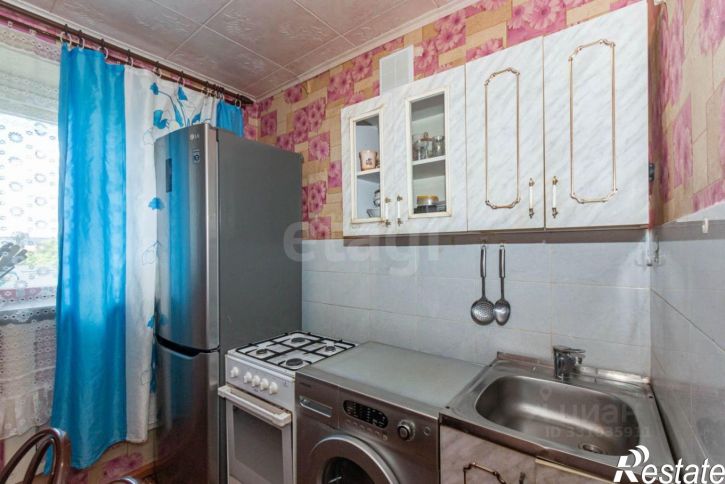 1-комн квартира ул 50 лет Профсоюзов, 122,  д. 122