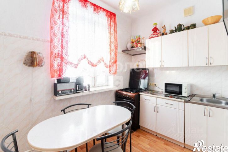 3-комн квартира ул Орловского, 12,  д. 12