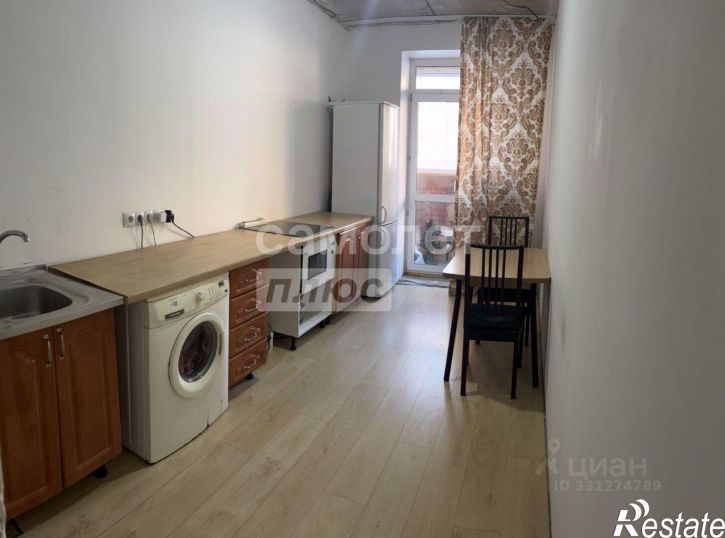 3-комн квартира ул 1-й Красной Звезды, 81,  д. 81