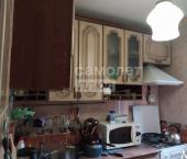 2-комн, 46кв м, этаж -1/5 ул Фугенфирова, 1