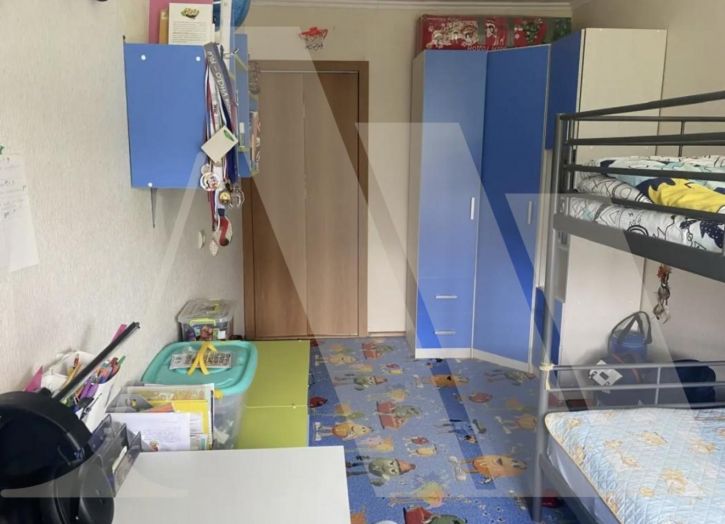 3-комн квартира 22 Апреля, 6