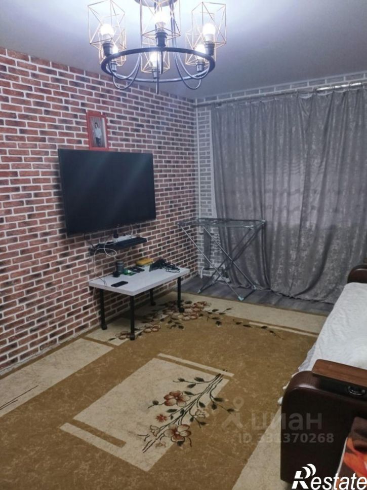 1-комн квартира Космический пр-кт, 26,  д. 26
