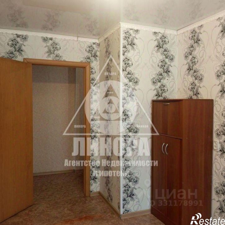 3-комн квартира ул Орджоникидзе, 270,  д. 270