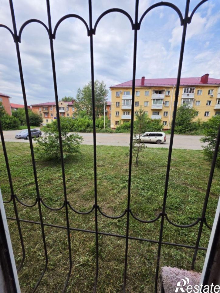 2-комн квартира ул Ишимская, 15,  д. 15