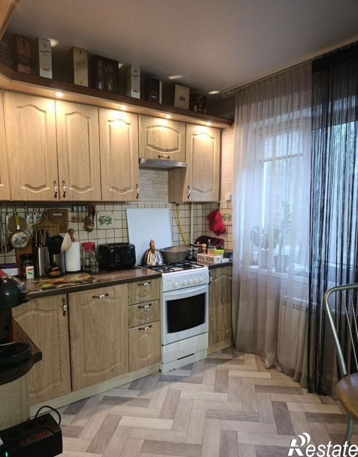3-комн квартира ул Коммунальная, 19