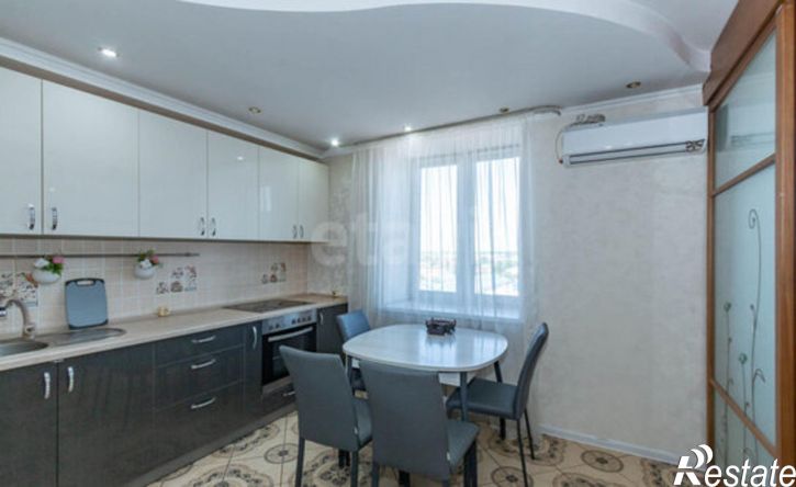 2-комн квартира ул 20 лет РККА, 256,  д. 256
