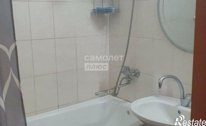 2-комн квартира ул Светловская, 10,  д. 10