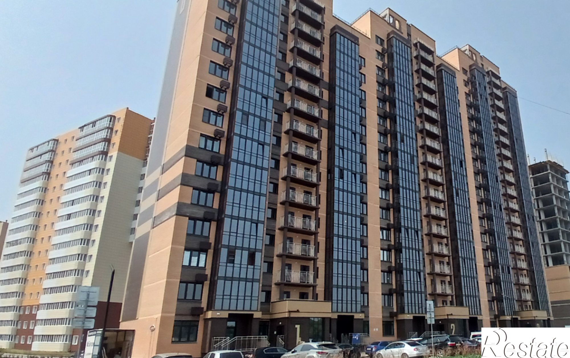 Купить квартиру за 13 820 000 рублей на Б.Г. Шаронова, 33