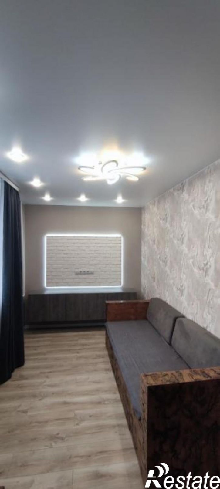 2-комн квартира Андрианова, 30