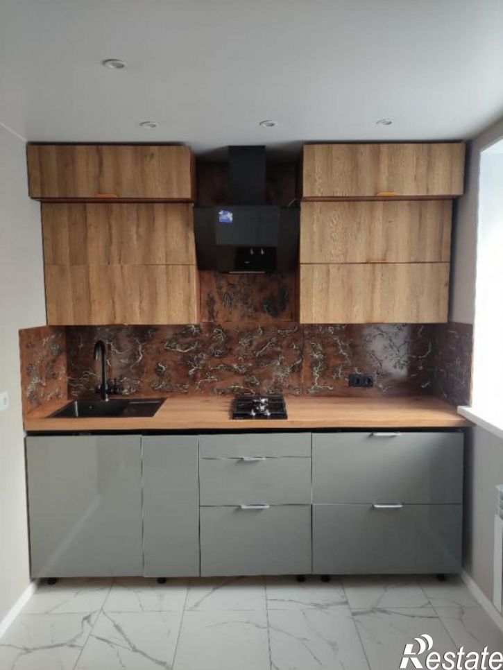2-комн квартира Андрианова, 30