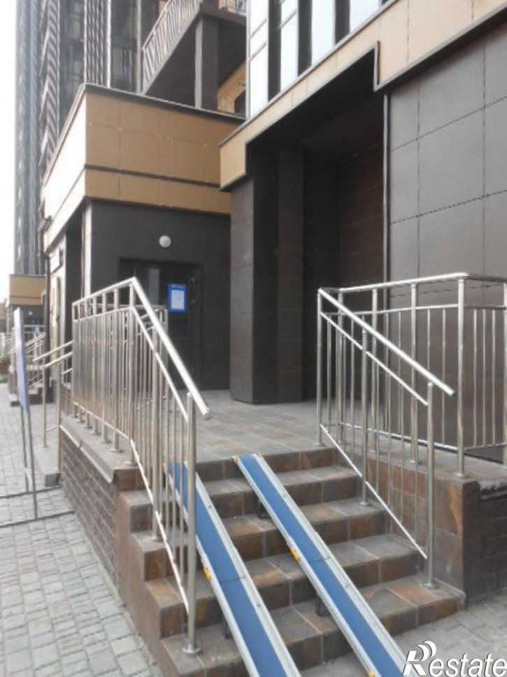 3-комн квартира Б.Г. Шаронова, 33