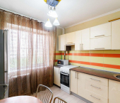 3-комн, 70кв м, этаж 3/10 ул Крупской, 12 1
