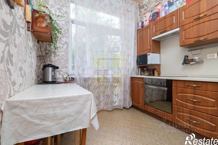2-комн квартира ул Декабристов, 155,  д. 155