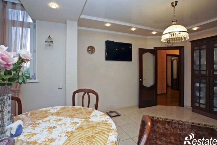 3-комн квартира ул Гашека, 17,  д. 17
