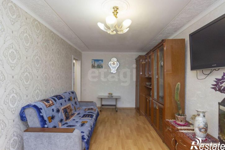 3-комн квартира ул Дианова, 7Б,  д. 7Б