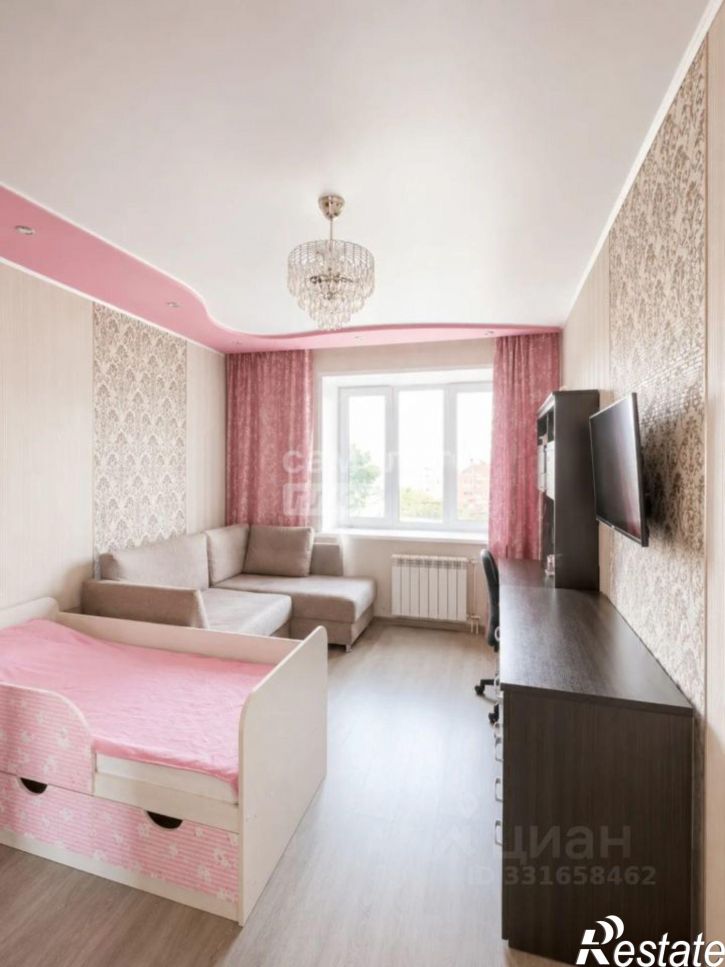 2-комн квартира пр-кт Комарова, 16,  д. 16